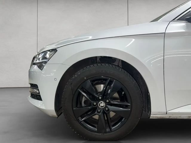 Skoda Superb 2.0 TDI Combi Style Style