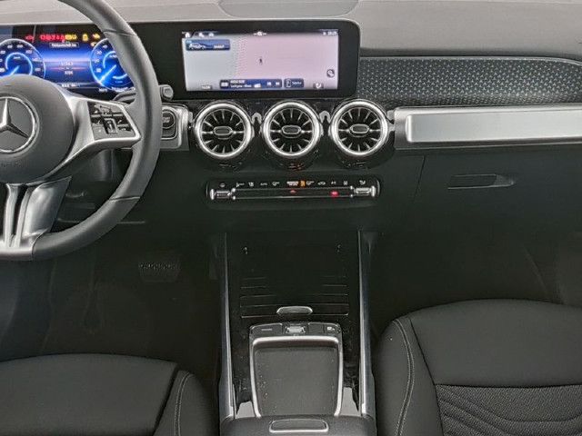 Mercedes-Benz EQB 250