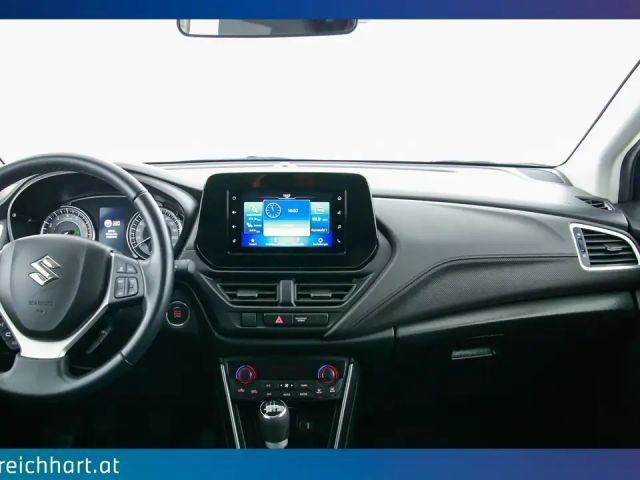 Suzuki S-Cross Hybrid