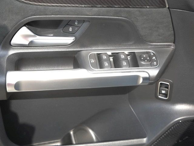 Mercedes-Benz GLB 200 GLB 200 d