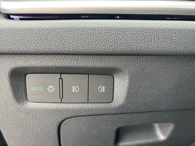 Skoda Octavia 1.5 TSI Ambition Combi