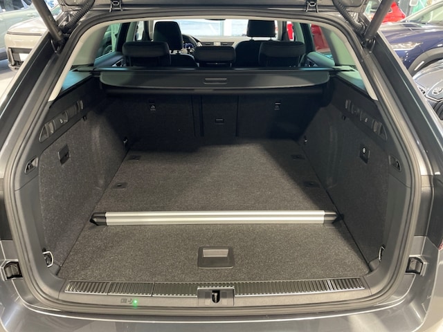 Skoda Superb 2.0 TDI Combi Style Style