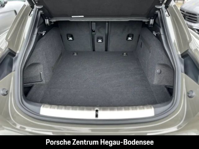 Porsche Taycan 4S Cross Turismo