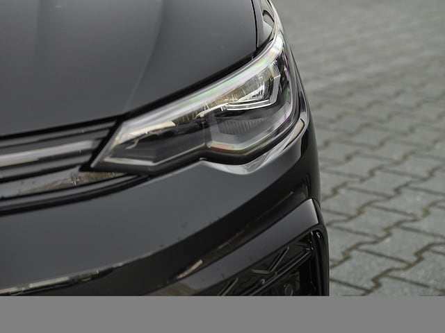 Volkswagen Golf Golf VIII R-Line Style