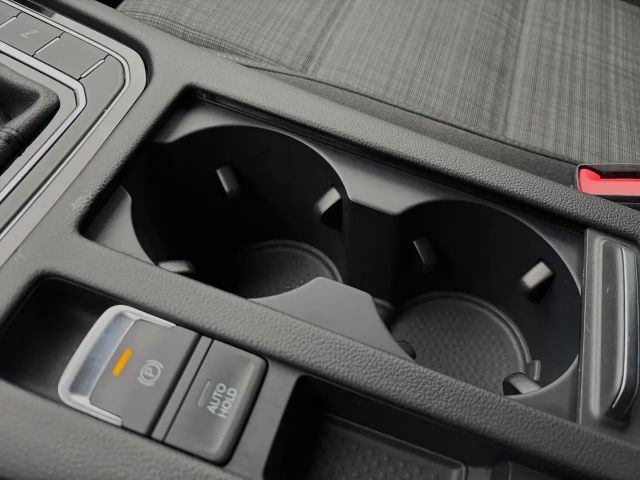 Volkswagen Passat 4Motion Business DSG Variant