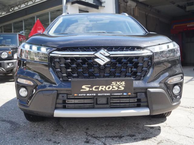 Suzuki S-Cross AllGrip Flash Hybrid