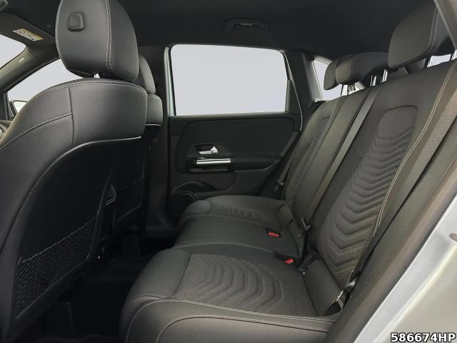 Mercedes-Benz B 180 Progressive