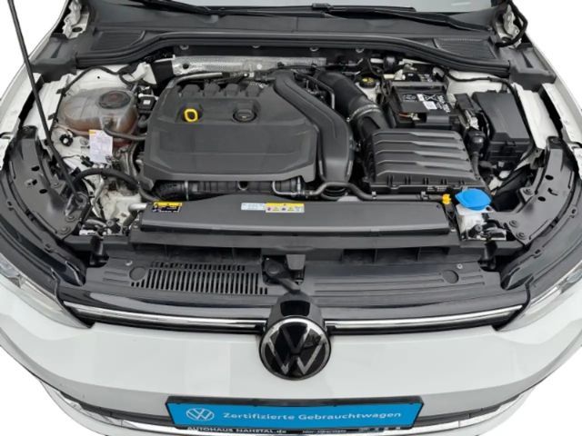 Volkswagen Golf 1.5 eTSI DSG Style Variant