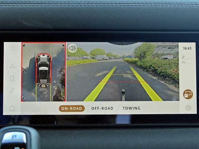 Land Rover Defender 110 Dynamic SE