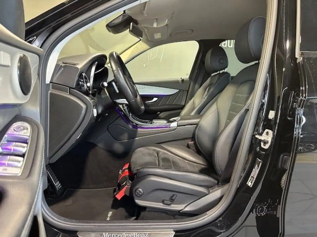 Mercedes-Benz GLC 300 4MATIC AMG Line