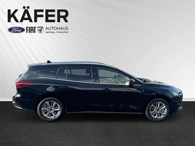 Ford Focus EcoBoost Titanium Wagon