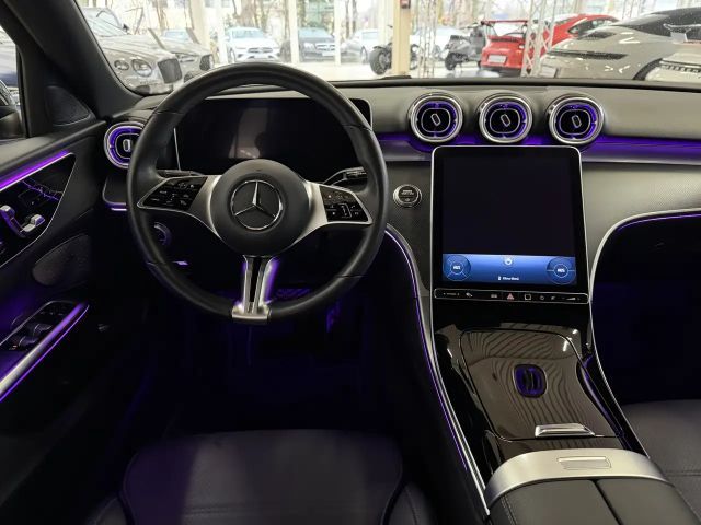 Mercedes-Benz C 200 C 200 d Sedan