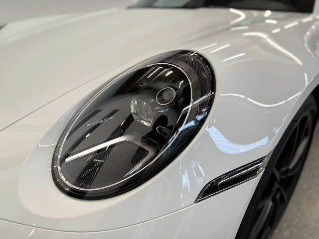 Porsche 911 4 Cabrio Targa