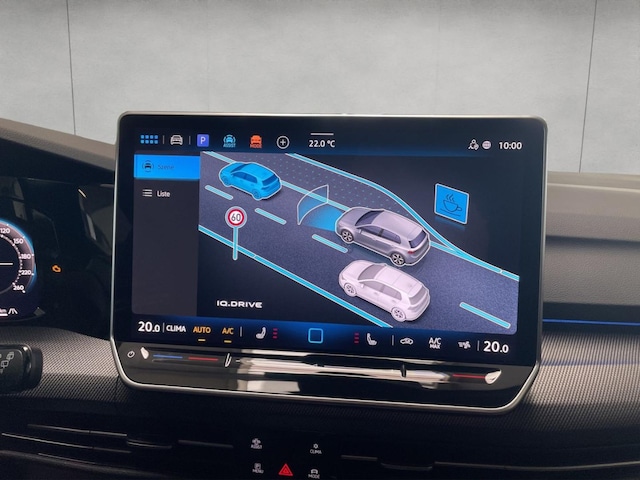 Volkswagen Golf DSG Golf VIII IQ.Drive R-Line