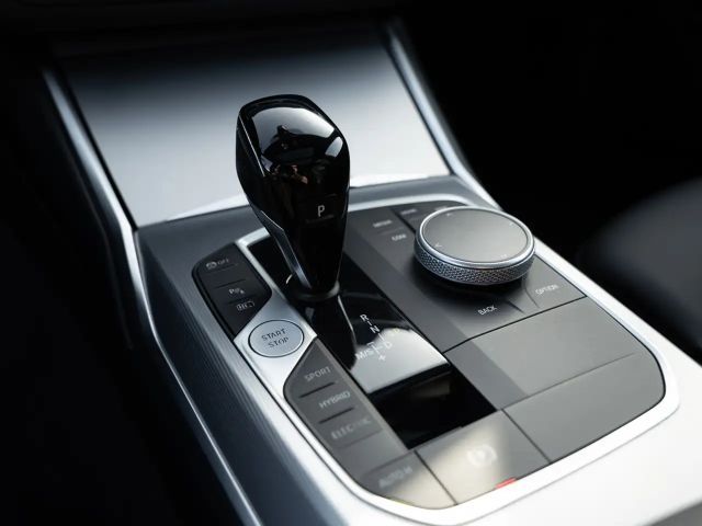 BMW 330 330e Sport Line Touring