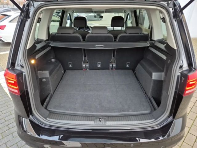 Volkswagen Touran 1.5 TSI Highline