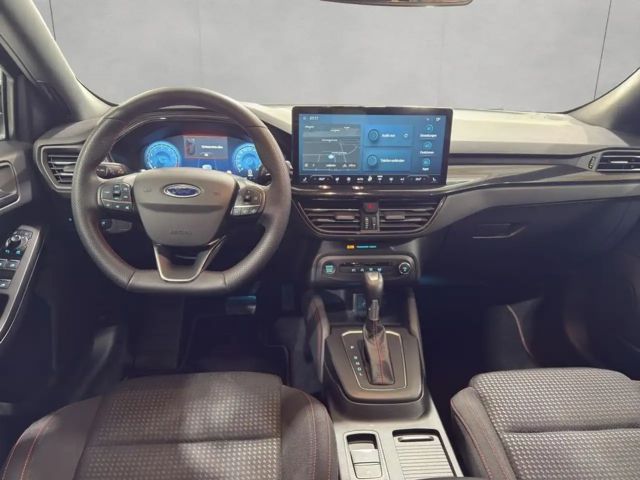 Ford Focus ST Line Wagon