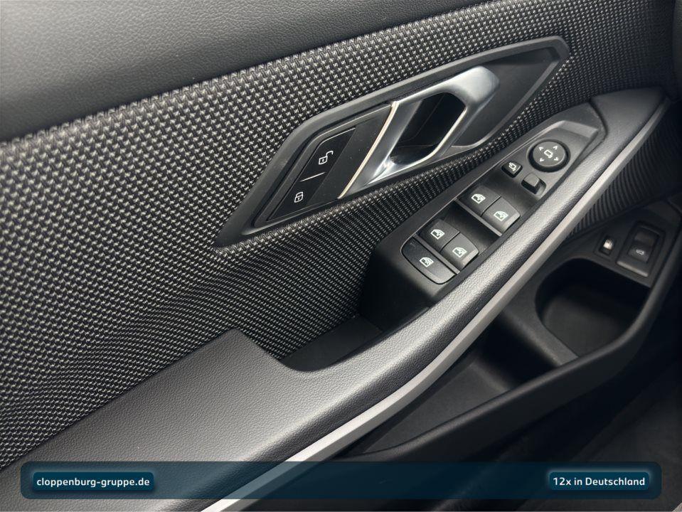 BMW 330 330e Touring