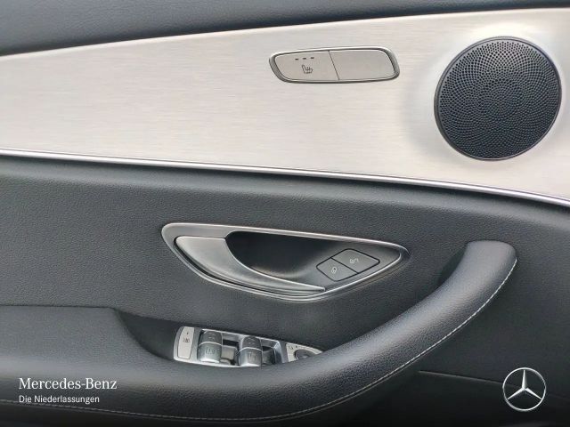 Mercedes-Benz E 200 AVANTGARDE Estate
