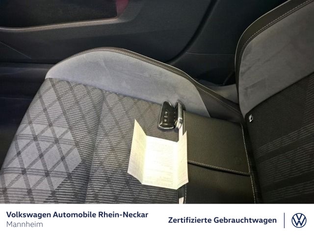 Volkswagen Golf 1.5 TSI Golf VIII R-Line