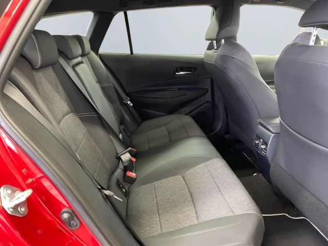 Toyota Corolla Hybride Team D