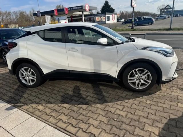 Toyota C-HR Flow Hybride