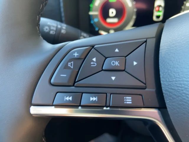 Nissan Juke N-Design Hybrid 4AMT Tech ProPILOT