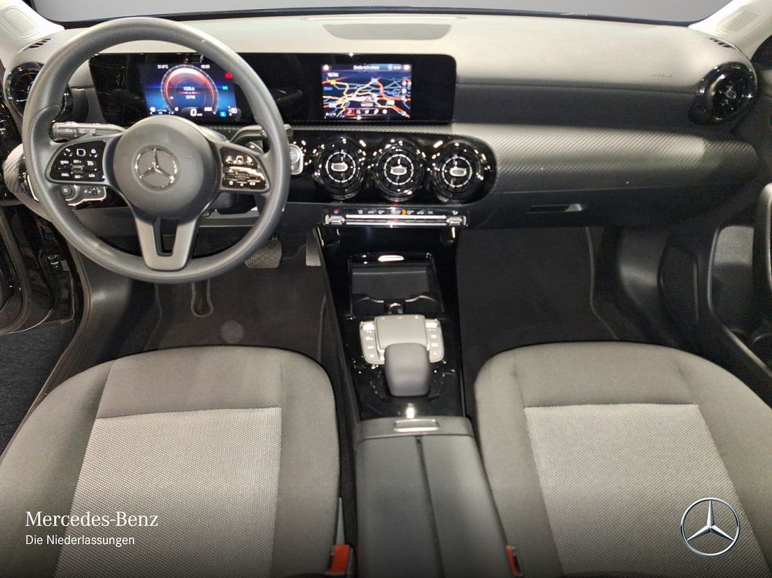 Mercedes-Benz A 200 A 200 d