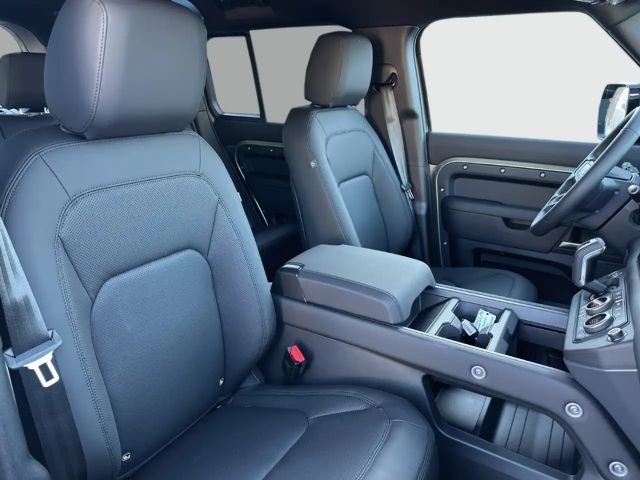 Land Rover Defender 3.0 110 D250 Dynamic SE