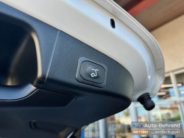 Ford Focus ST Line Wagon