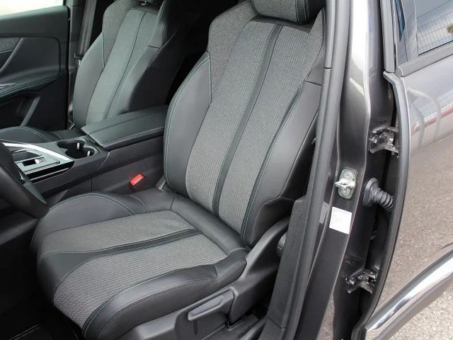 Peugeot 3008 ACC Virtueller Cockpit  LED