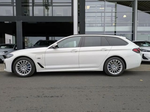 BMW 530 530e M-Sport Touring