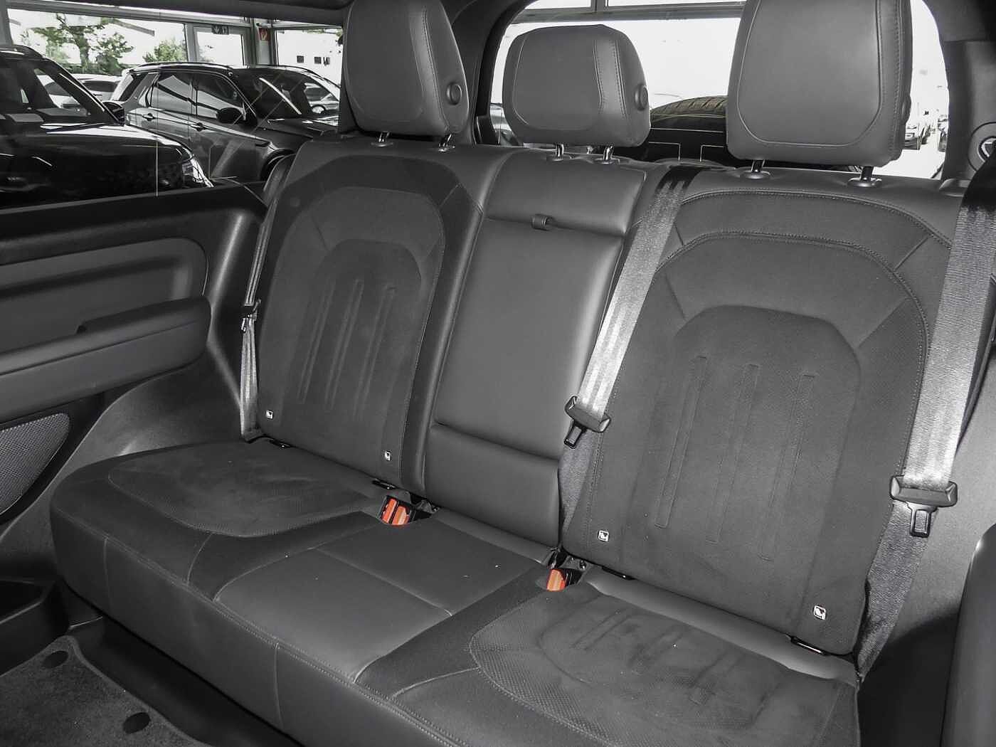 Land Rover Defender 90