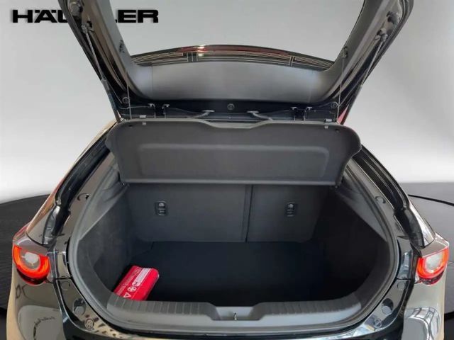 Mazda 3 Exclusive-line