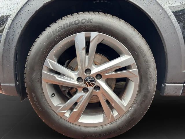 Volkswagen Taigo 1.0 TSI R-Line Style