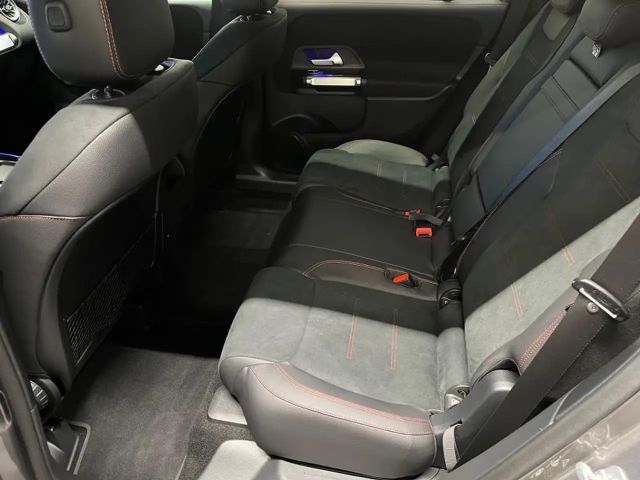 Mercedes-Benz GLB 220 4MATIC AMG Line GLB 220 d