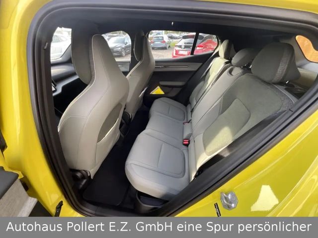 Volvo EX30 Achterwielaandrijving Plus