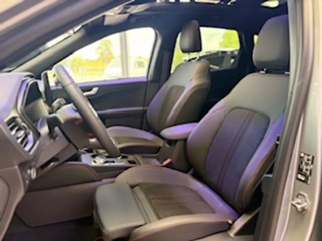 Ford Kuga Plug in Hybrid ST Line X