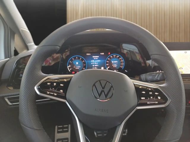 Volkswagen Golf 1.5 eTSI Golf VIII