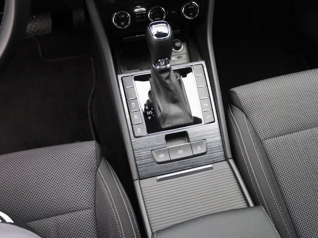 Skoda Superb 2.0 TDI 4x4 Combi Style Style