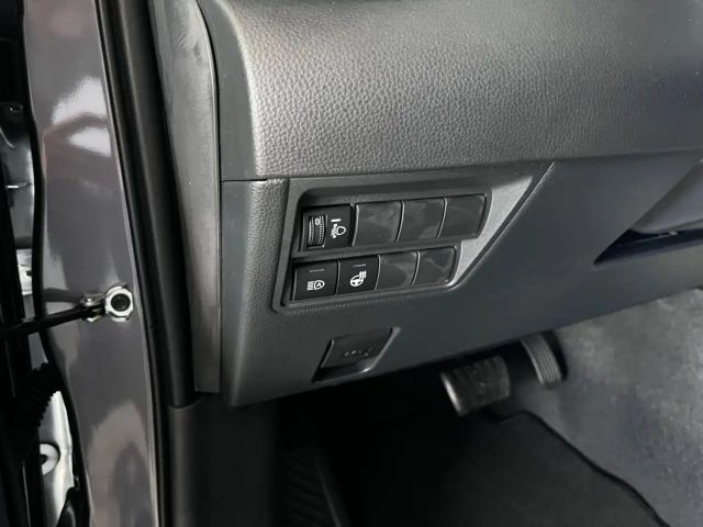 Toyota Yaris Hatchback Hybride VVT-i