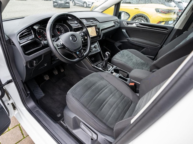 Volkswagen Touran 1.5 TSI Highline