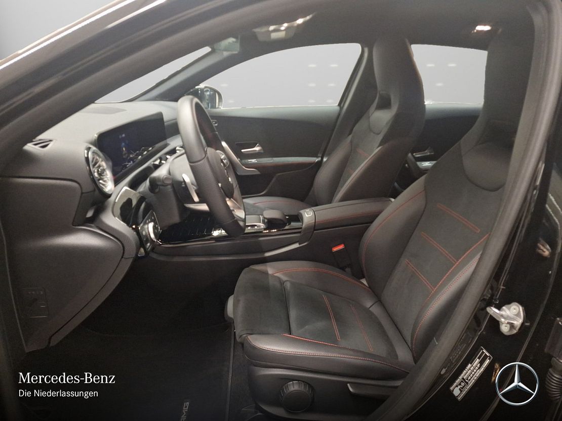 Mercedes-Benz A 250 AMG Line