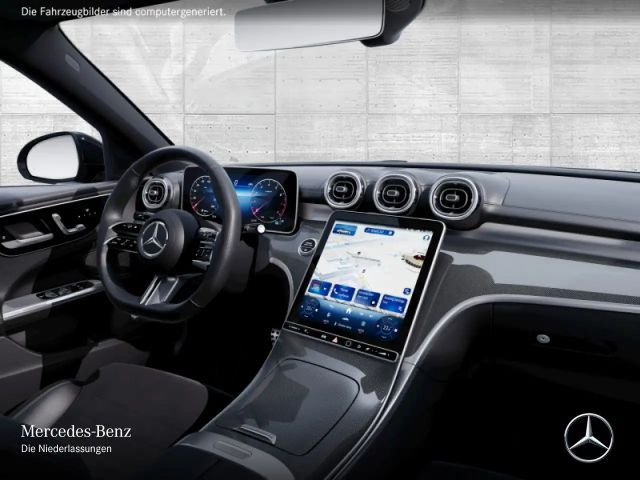 Mercedes-Benz C 180 AMG Line Sedan