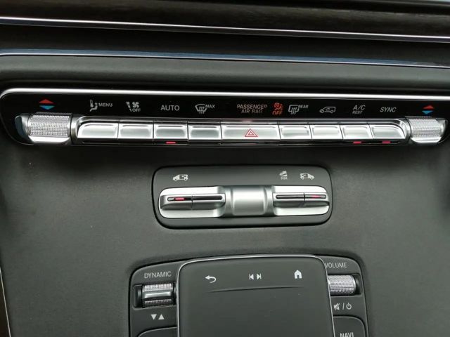 Mercedes-Benz V 220 4MATIC AVANTGARDE V 220 d