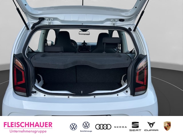 Volkswagen up! Move Move up!