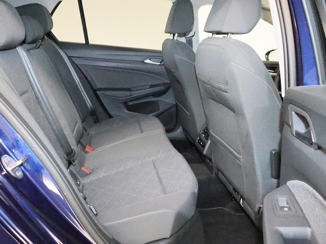 Volkswagen Golf 1.5 eTSI Golf VIII Life