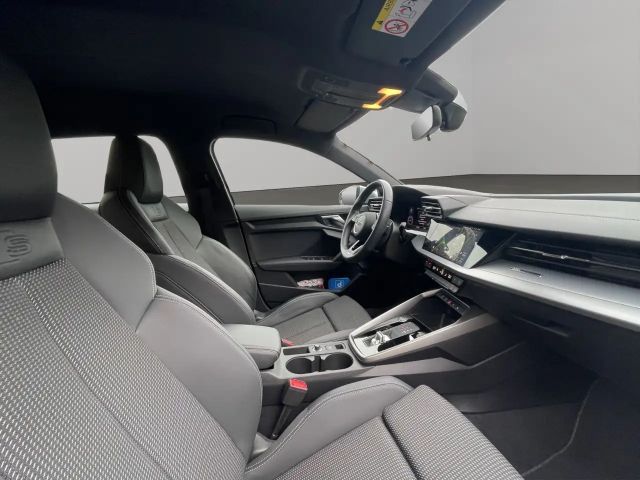 Audi A3 30 TFSI Sedan