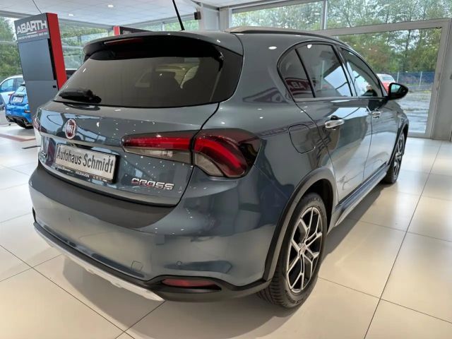 Fiat Tipo Cross