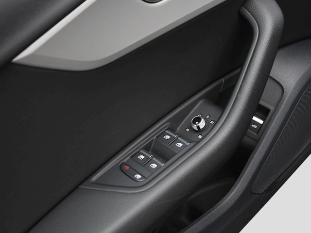 Audi A4 40 TFSI Avant Quattro S-Tronic